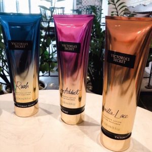 (Chọn mùi) Sữa DƯỠNG THỂ TOÀN THÂN VICTORIA’S SECRET LOTION 236ML - Giá Chỉ ₫142.000