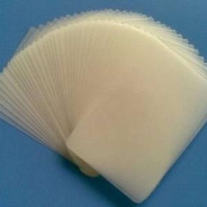 Giấy ép plastic loại mỏng 35mic, màng ép Plastic khổ nhỏ 9,5cmx13cm
