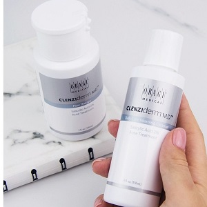 Sữa rửa mặt giảm mụn cho da dầu Obagi Clenziderm MD Daily Care Foaming Cleanser - 118ml